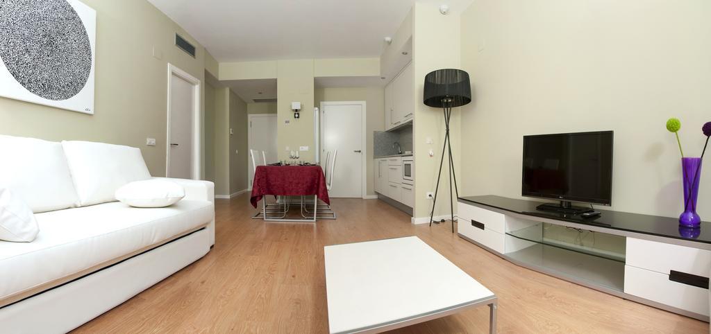 Premium Apartments Валенсия Екстериор снимка
