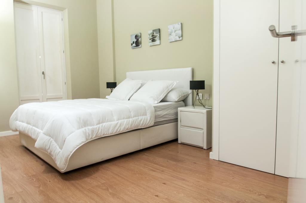 Premium Apartments Валенсия Екстериор снимка